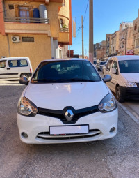 voitures-renault-clio-campus-2014-bejaia-algerie