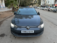 voitures-volkswagen-golf-8-2023-active-bab-ezzouar-alger-algerie