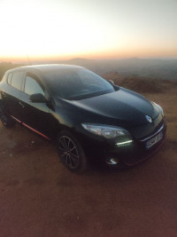 voitures-renault-megane-3-2014-new-play-oued-fodda-chlef-algerie