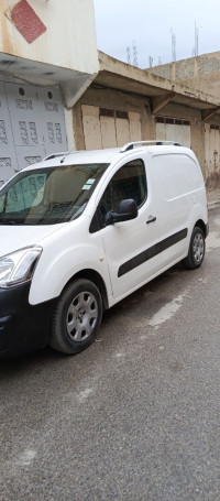 voitures-peugeot-partner-2015-b9-khenchela-algerie