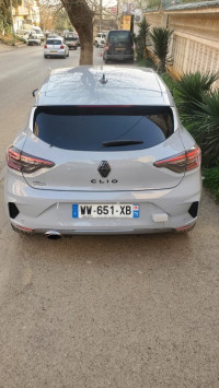 voitures-renault-clio-5-2025-esprit-alpine-birkhadem-alger-algerie