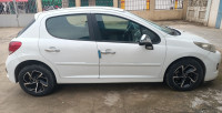 voitures-peugeot-207-2012-new-active-bouira-algerie