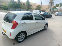 voitures-kia-picanto-2015-constantine-algerie