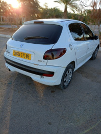 voitures-peugeot-206-plus-2010-ouargla-algerie