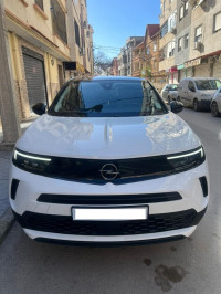 voitures-opel-mokka-2023-elegance-annaba-algerie