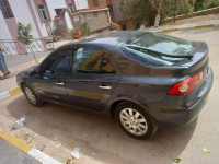 voitures-renault-laguna-2-2003-tissemsilt-algerie