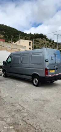 Master 2.8 dti 