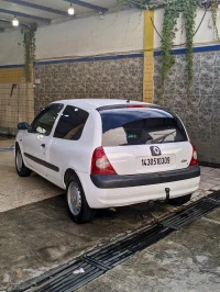 Renault Clio 2 2003 Extreme