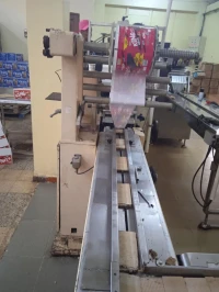 conditionneuse  flow pack italienne marque CAVANA
