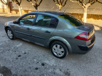 voitures-renault-megane-2-classique-2004-blida-algerie