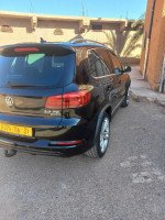 tout-terrain-suv-volkswagen-tiguan-2016-r-line-bechar-algerie