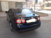 voitures-volkswagen-jetta-2010-life-bir-el-djir-oran-algerie