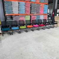 CHAISE BUREAU VISITEUR FILET EN COULEUR ROUGE 