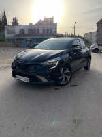 voitures-renault-clio-5-2023-rs-line-algerie