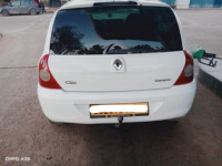 voitures-renault-clio-campus-2012-bye-tipaza-algerie