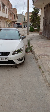 voitures-seat-leon-2016-fr15-annaba-algerie