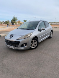 voitures-peugeot-207-2011-remchi-tlemcen-algerie