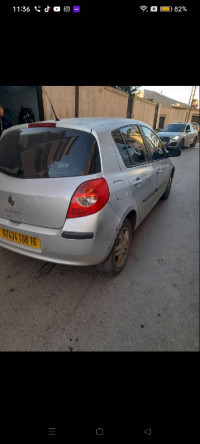 voitures-renault-clio-3-2008-alger-centre-algerie