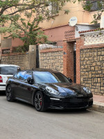 voitures-porsche-panamera-2015-oran-algerie