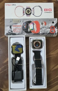4 montres SmartWatch