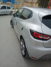 voitures-renault-clio-4-2019-staoueli-alger-algerie