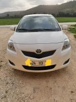 citadine-toyota-yaris-2013-ben-el-ouiden-skikda-algerie