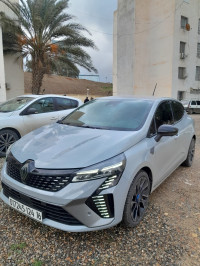 voitures-renault-clio-5-2024-esprit-alpine-el-kharrouba-boumerdes-algerie