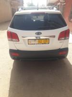 automobiles-kia-sorento-2012-ouenza-tebessa-algerie