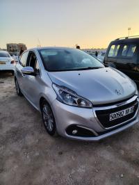 سيارات-peugeot-208-2018-allure-facelift-قصر-الحيران-الأغواط-الجزائر