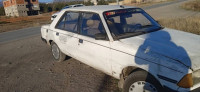 voitures-peugeot-305-1986-el-adjiba-bouira-algerie