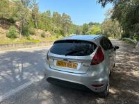 سيارات-ford-fiesta-2009-titanium-sport-pack-برج-الكيفان-الجزائر