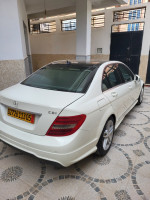 berline-mercedes-classe-c-2013-constantine-algerie