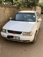 voitures-volkswagen-polo-1998-algerie