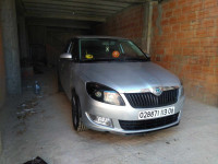 voitures-skoda-fabia-2013-fresh-bejaia-algerie