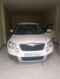 voitures-skoda-yeti-2011-ambition-ait-smail-bejaia-algerie