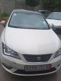 voitures-seat-ibiza-2013-fully-toit-ouvrant-jijel-algerie