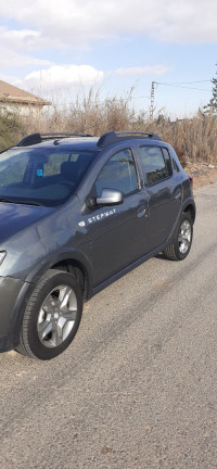 voitures-dacia-sandero-2017-sidi-saada-relizane-algerie