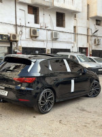 voitures-seat-leon-2017-linea-r-bir-el-djir-oran-algerie