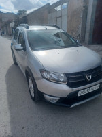 voitures-dacia-sandero-2016-ighil-ali-bejaia-algerie