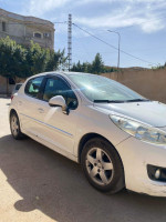 citadine-peugeot-207-2011-chlef-algerie