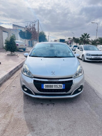 voitures-peugeot-208-2015-active-facelift-mascara-algerie