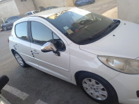 voitures-peugeot-207-plus-2013-el-hadaiek-skikda-algerie