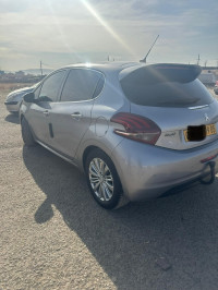 voitures-peugeot-208-2019-allure-batna-algerie