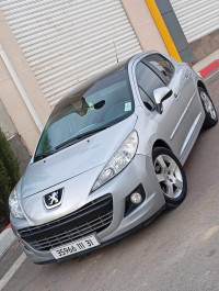 voitures-peugeot-207-2011-tiaret-algerie