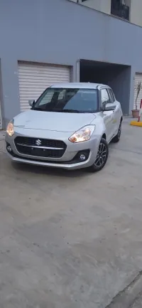 Suzuki Swift 2025 Glx