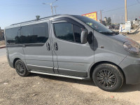 voitures-renault-trafic-2014-vitre-bougara-blida-algerie