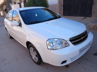 voitures-chevrolet-optra-4-portes-2005-ksar-chellala-tiaret-algerie