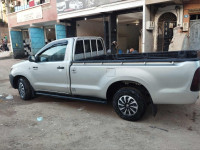 voitures-toyota-hilux-2007-boumerdes-algerie