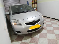 voitures-toyota-yaris-2013-el-guerrara-ghardaia-algerie