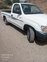 pickup-toyota-hilux-2005-el-azizia-medea-algerie